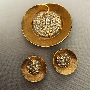 BSK 주얼리 골드 컬러 브로치&귀찌