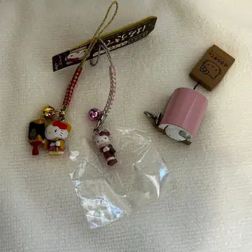 헬로키티 참 포함 스트랩 3개 세트