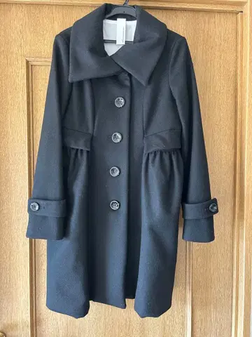 나노 유니버스 블랙 버튼 달린 롱 코트