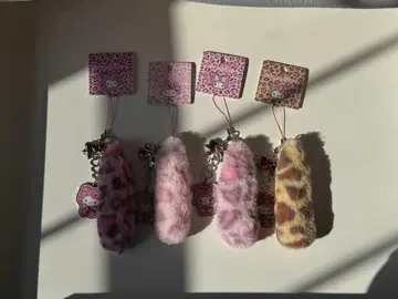 산리오 갸루 고양이 디자인 시리즈 퍼 스트랩