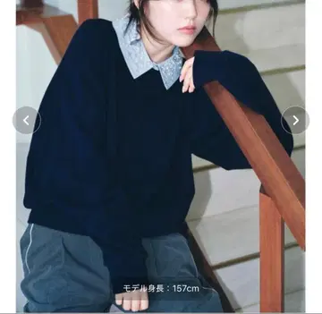 SNIDEL 비쥬 카라 맨투맨