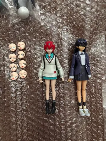 [ 중고 ] 마추&냐아 프라모델 조립 완료 2체 세트