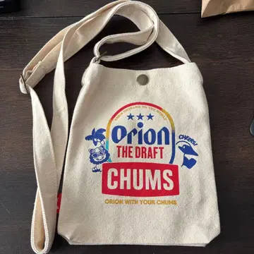 CHUMS 오리온 맥주 숄더백 2025 새상품급