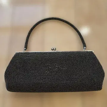 비즈 자수 블랙 클러치백