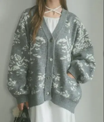 플라워 비쥬 가디건