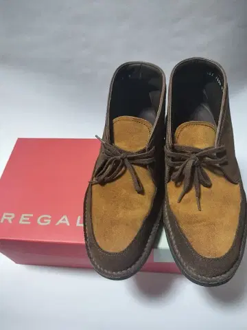 REGAL 스웨이드 처카 부츠 브라운