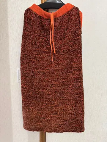 에스페라 랙 타이트 롱 스커트