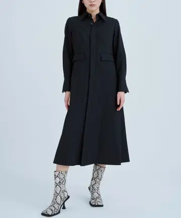 STUDIOUS/스테이디오스 포인티드 칼라 셔츠 원피스 블랙 1