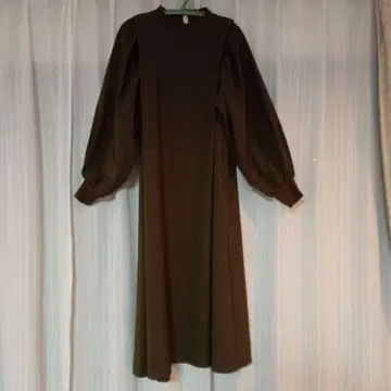 THOUSAND MILE 사우전드마일 올리브 그린 원피스