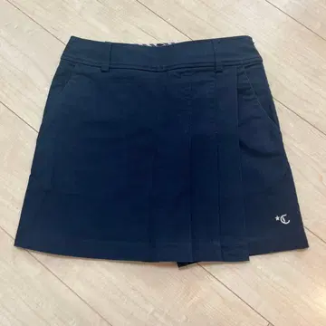 캘러웨이 네이비 플리츠 스커트 ss