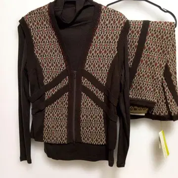 히로코비스 베스트와 스커트와 티셔츠 11호 택 포함 새상품