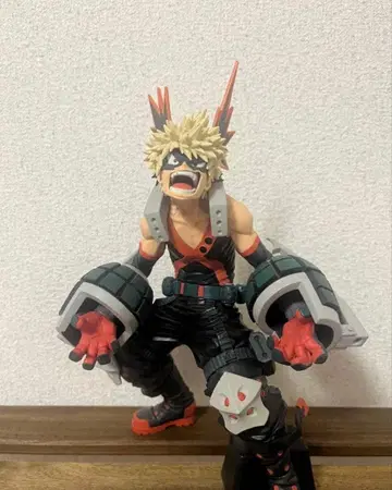 히로아카 바쿠고 카츠키 피규어 smsp