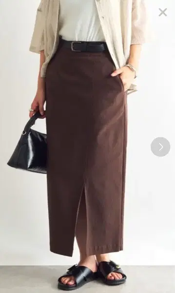 [un dix cors] 스트레치 내로우 스커트 브라운 미 실루엣