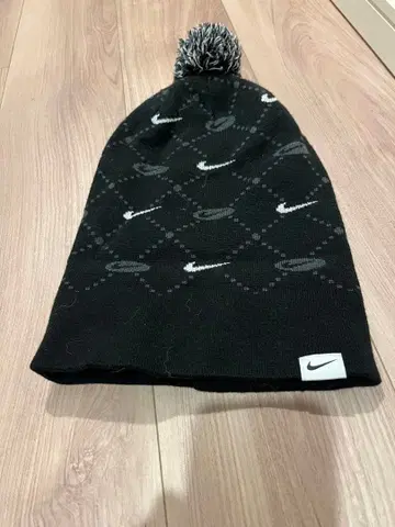 NIKE 나이키 니트 모자 비니