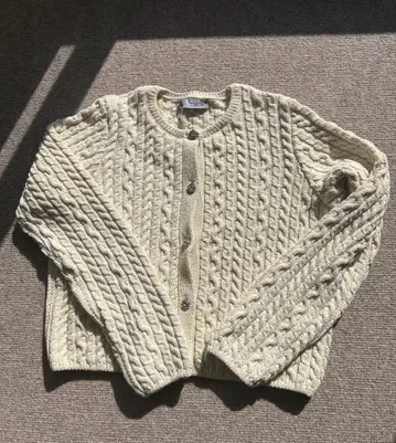 ZARA 가디건 새상품급