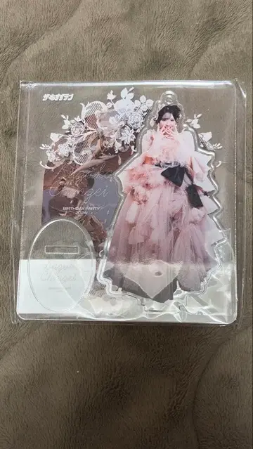 FRUITS ZIPPER 진세이 스즈카 아크릴 스탠드 생탄 2024