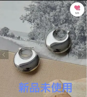 미사용 새상품 이아파피요네 통통 문 귀걸이