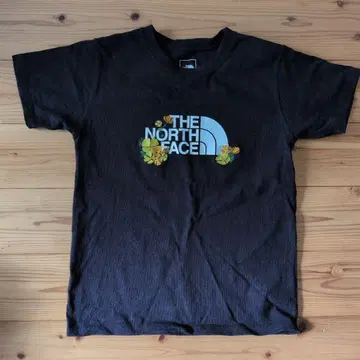 THE NORTH FACE 플라워 프린트 T셔츠 M