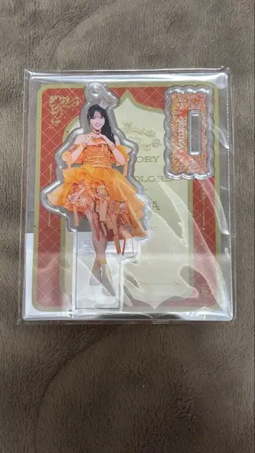 FRUITS ZIPPER 진세이 스즈카 아크릴 스탠드 숏 드레스