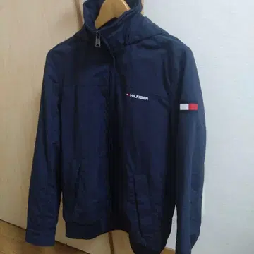 TOMMY HILFIGER 네이비 나일론 자켓