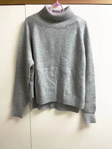 UNITED ARROWS LTD 그레이 터틀넥 스웨터