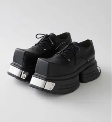 [ GRANCY ] 메탈 플레이트 가죽 신발 42