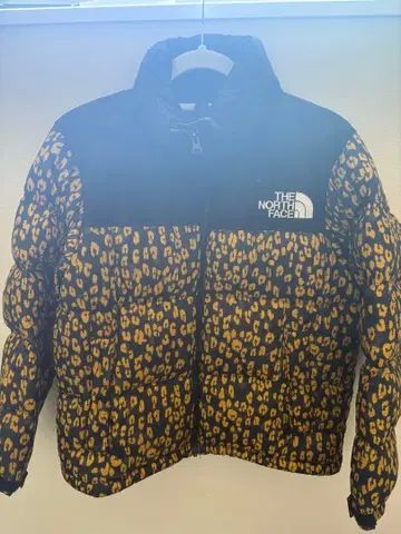 THE NORTH FACE 레오파드 무늬 다운 자켓 M