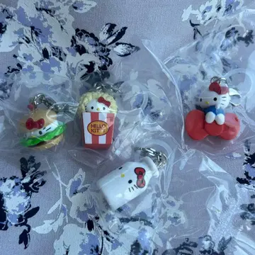 헬로키티 4개 세트 아메리칸 디자인 메지루시 액세서리