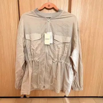 택 포함 새상품 coen 내추럴 컬러 자켓 L 사이즈