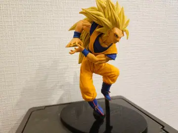 드래곤볼 피규어 조형천하제일무도회 초사이어인 3 오공