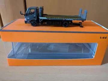 Hino 300 wrecker truck