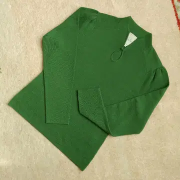 시빌라 스웨터 그린 M 사이즈