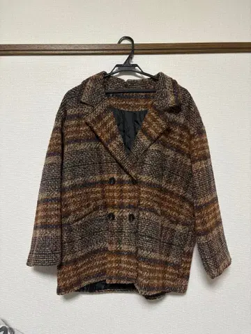 브라운 체크 더블 브레스트 코트 한국