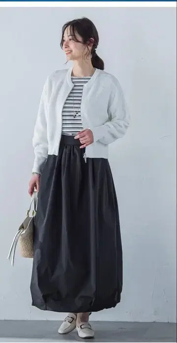 LAUTREAMONT 로트레아몽 벌룬 스커트