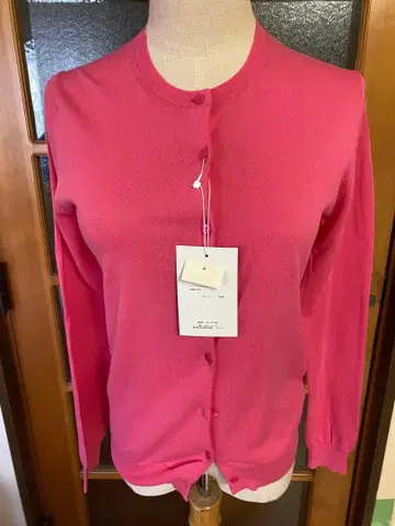 투모로우랜드 가디건 미사용