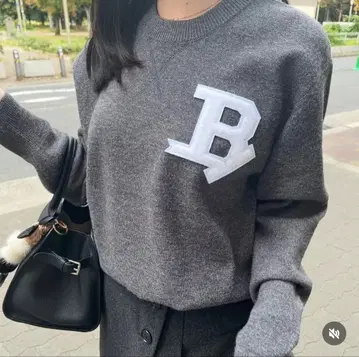 미개봉 새상품 한정 컬러 bibiy B. CLUB KNIT