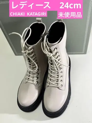 CHIAKI KATAGIRI 치아키카타기리 숏부츠 미사용품