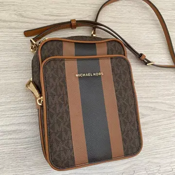 MICHAEL KORS 숄더백