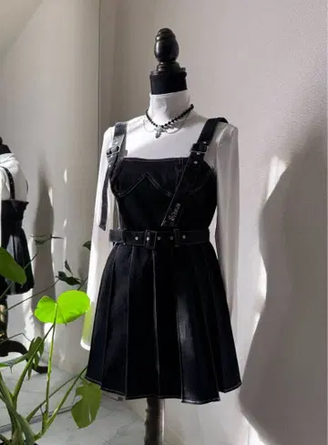 GIBOUS 데님 점퍼 스커트