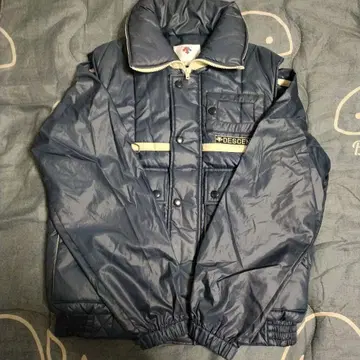 DESCENTE 네이비 점퍼 L 사이즈