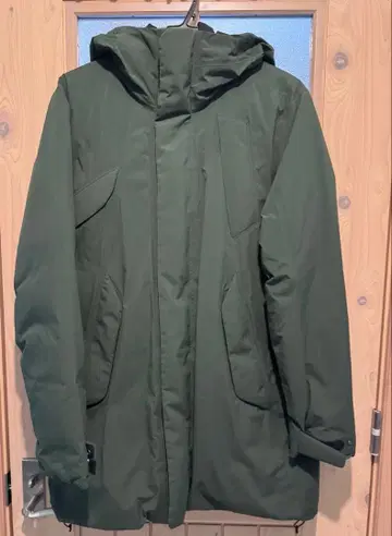 골드윈 다운 코트