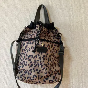 nouer 레오파드 무늬 숄더백 콜라보 파우치 3way 2way