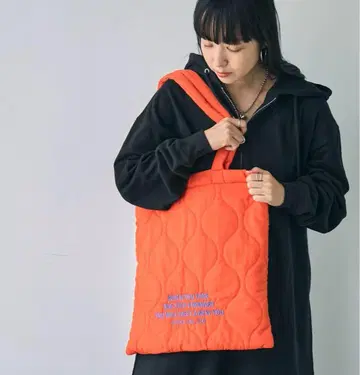 로고 자수 퀼트 토트백 coen 오렌지