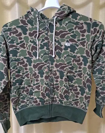 챔피온 세타가야 베이스 카모 패턴 지퍼 후드티 소돼지