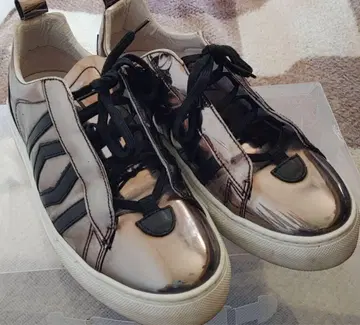 MIKAKUS.COM 메탈릭 그레이 스니커즈 24cm