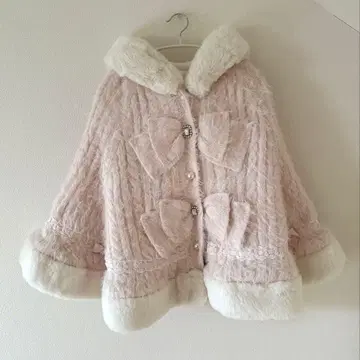 [ 새상품급 ] LIZLISA 더블 리본 니트 퍼 판초 핑크 리즈리사