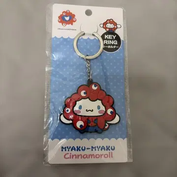 미야쿠미야쿠 산리오 콜라보 시나몬 롤