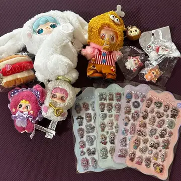 캐릭터 봉제 인형과 액세서리 세트 묶음 판매