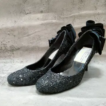 Pippi 백리본 글리터 라메 파티 펌프스 361/2 블랙