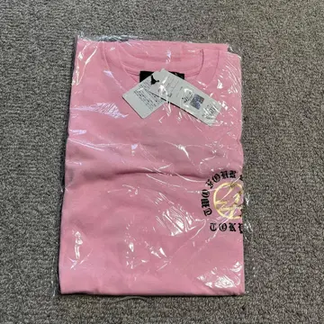 미사용 핑크 반팔 T셔츠 택 포함